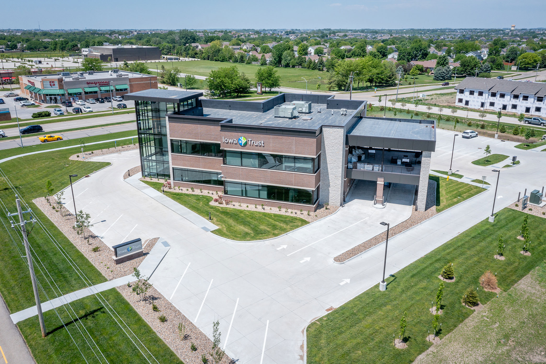 Iowa Trust & Savings Bank